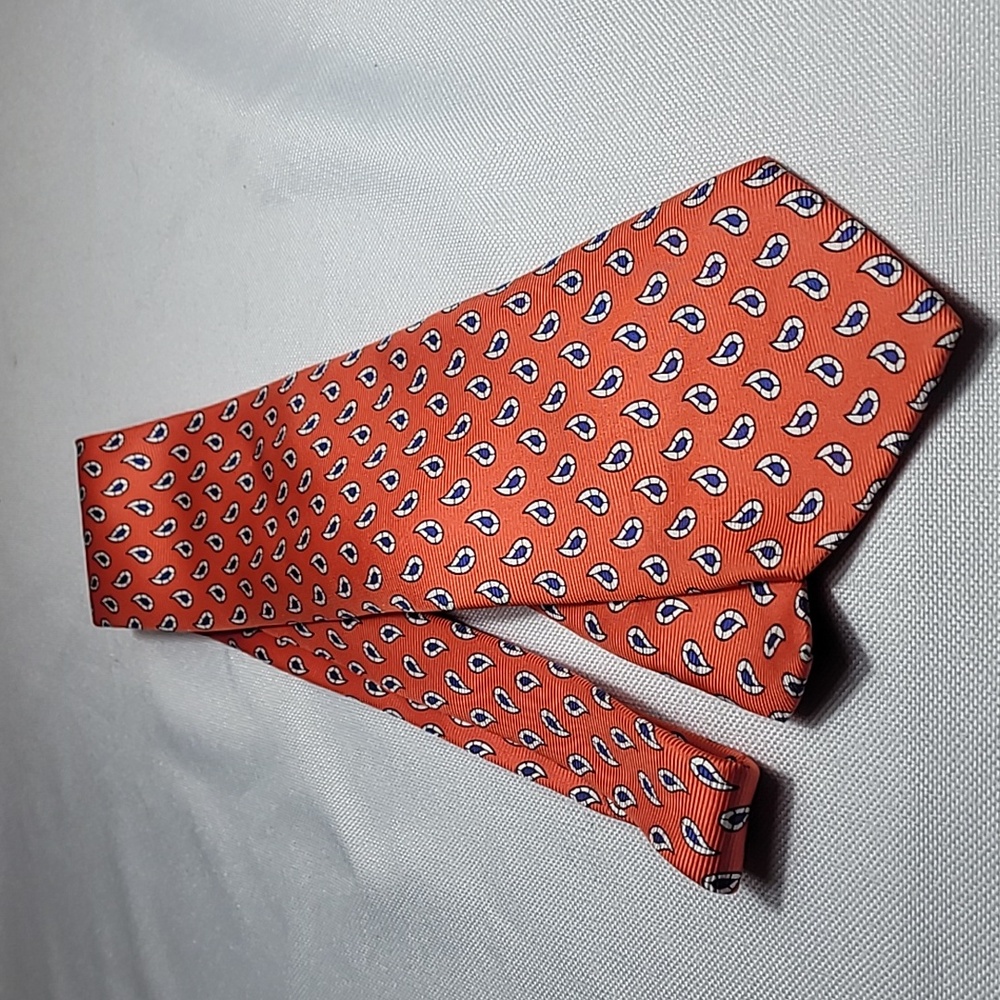 Hunt Club Italian orange paisley silk tie NWOT